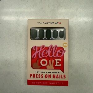 Hello Love Press-On Nails — Medium Dark Green Set